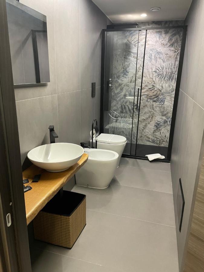 Chiatamone Luxury Home Наполи Екстериор снимка