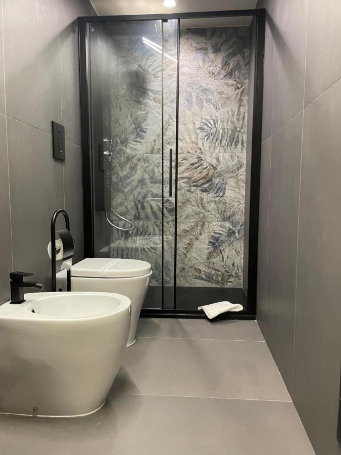 Chiatamone Luxury Home Наполи Екстериор снимка