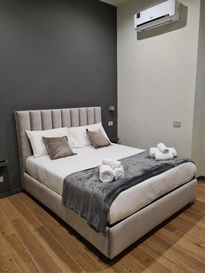 Chiatamone Luxury Home Наполи Екстериор снимка